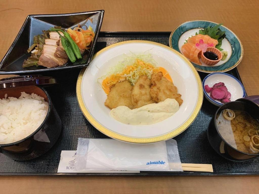 ロイヤルホテル うお八 豊田市 エクステリア 写真